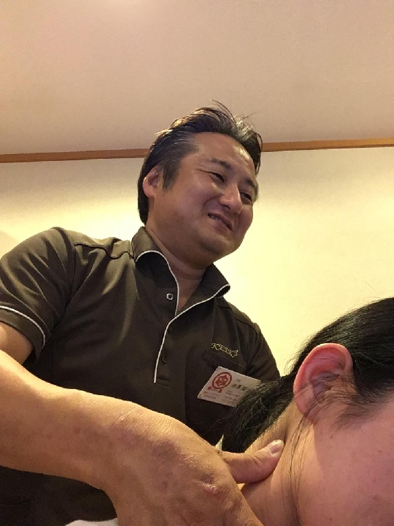 NANAHANA~七華~ 経絡リンパケアセラピストスクールの講師紹介